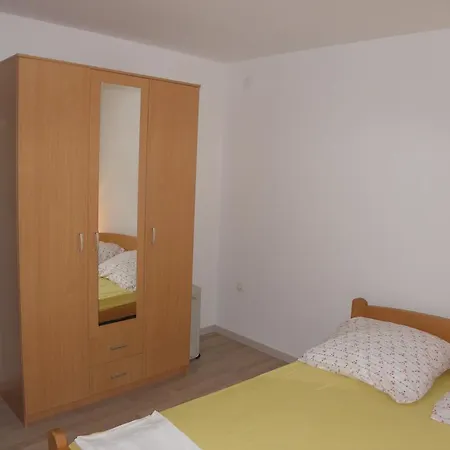 Apartment Jartic Betina  Kamer foto