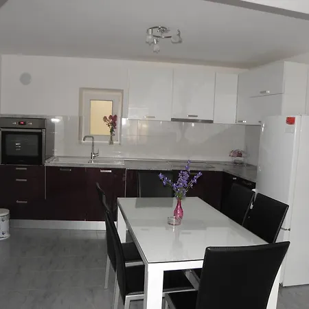 Apartment Jartic Betina  Kamer foto