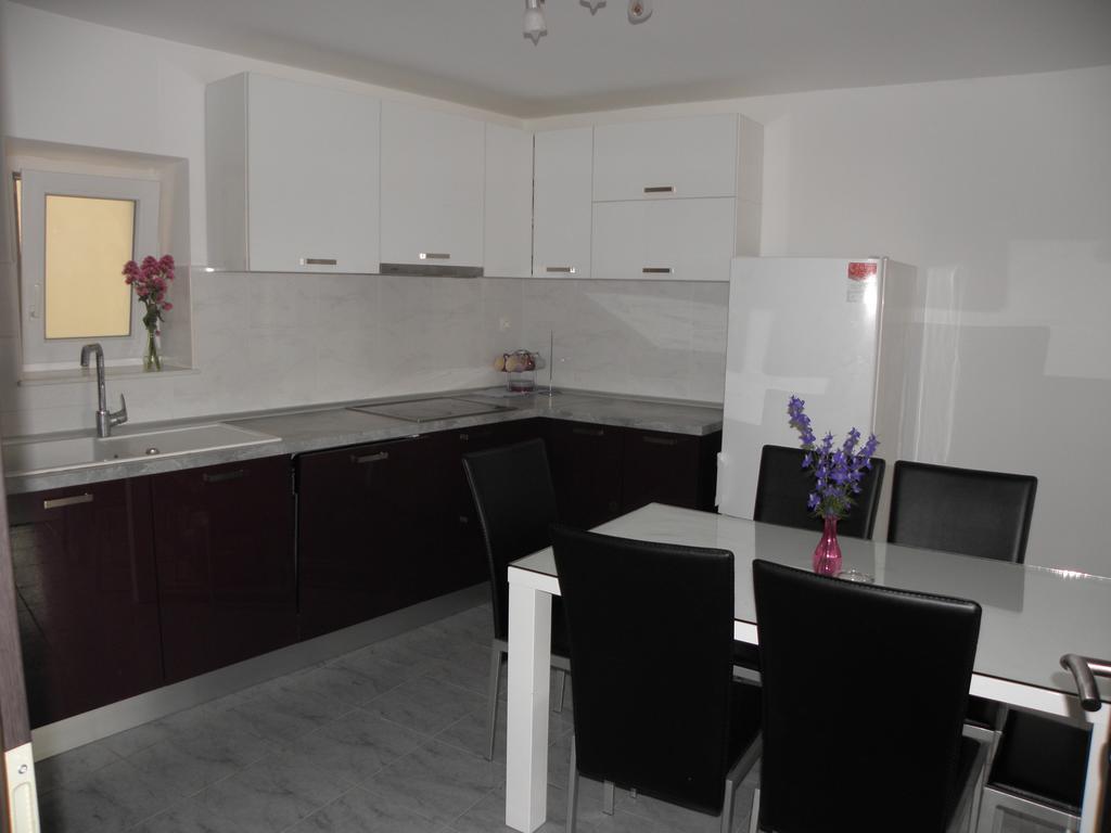 Jartic Apartment *
